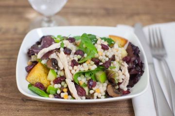 FRESH COUCOUS AND ROASTED CHICKEN SALAD